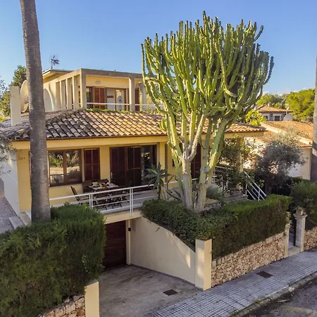 Quart Villa